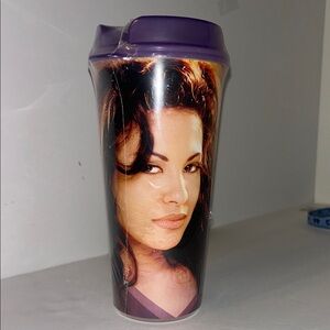 NEW UNOPENED collectible Selena Quintanilla commemorative cup whirley brand